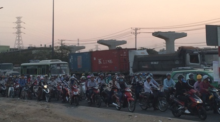 Nên trợ giá cho hành khách đi xe buýt ảnh 2